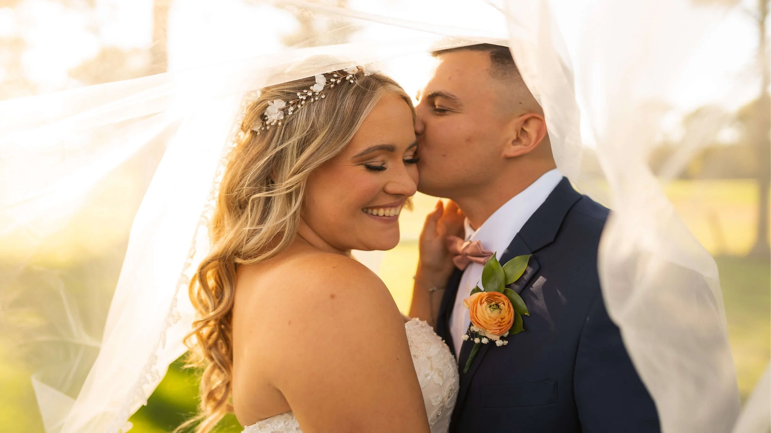 High School Sweethearts!! Elizabeth and Anthony’s Wedding Film @swanlakecaterers